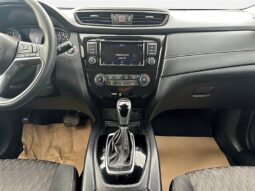 
										2019 Nissan Rogue SV AWD full									