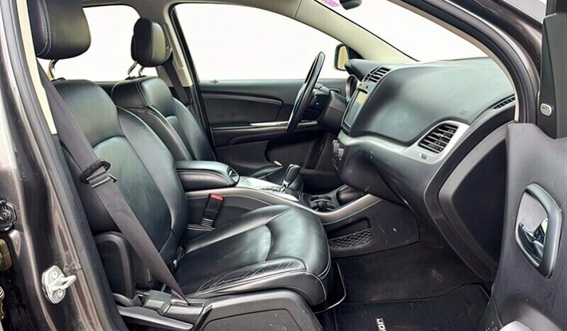 
								2016 Dodge Journey GT AWD full									
