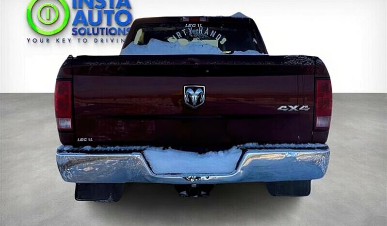 
								2016 Ram 1500 ST 5.7L Hemi Crew Cab 4X4 full									