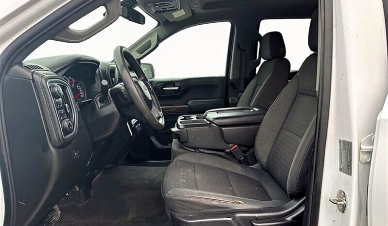 
								2019 Chevrolet Silverado 1500 LT Crew Cab 4X4 full									