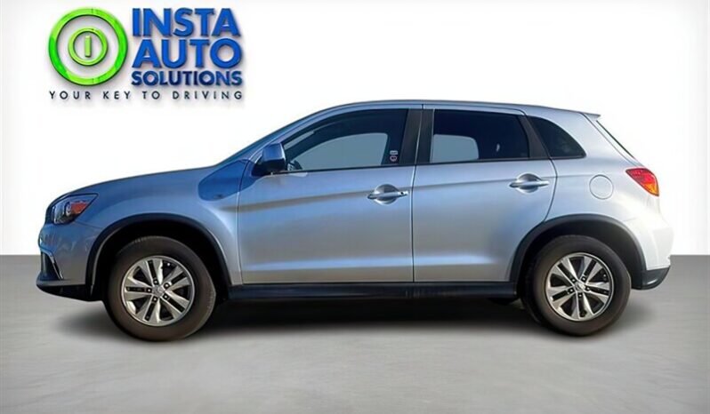 
								2019 Mitsubishi RVR SE AWD full									