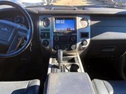 
										2017 Ford Expedition XLT 4X4 full									