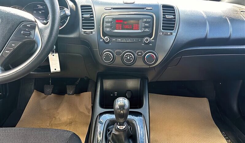 
								2018 Kia Forte LX full									
