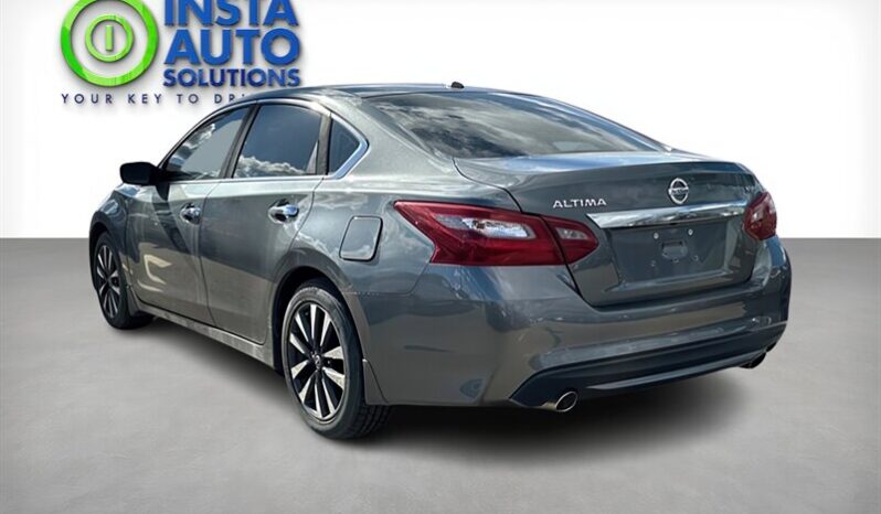 
								2018 Nissan Altima SV full									