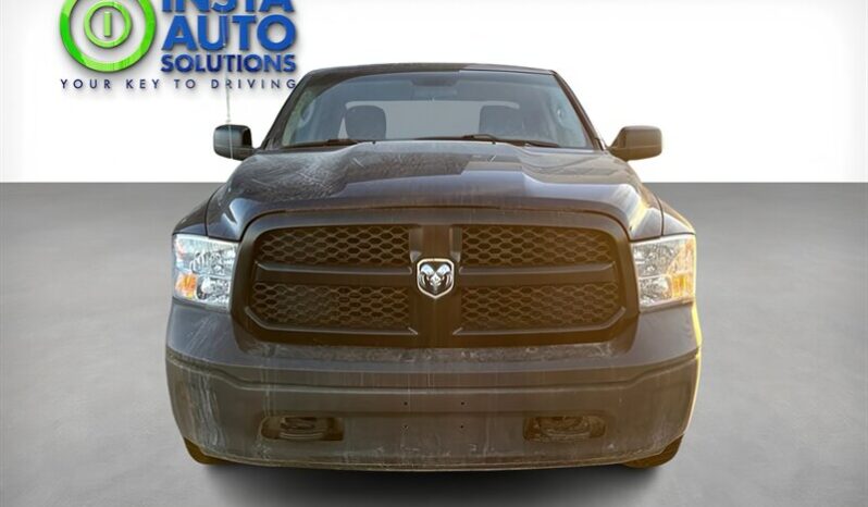 
								2017 Ram 1500 Tradesman Quad Cab 4×4 5.7L Hemi full									