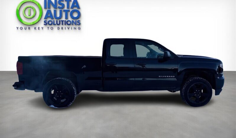 
								2018 Chevrolet Silverado 1500 Custom Ext. Cab 4X4 full									