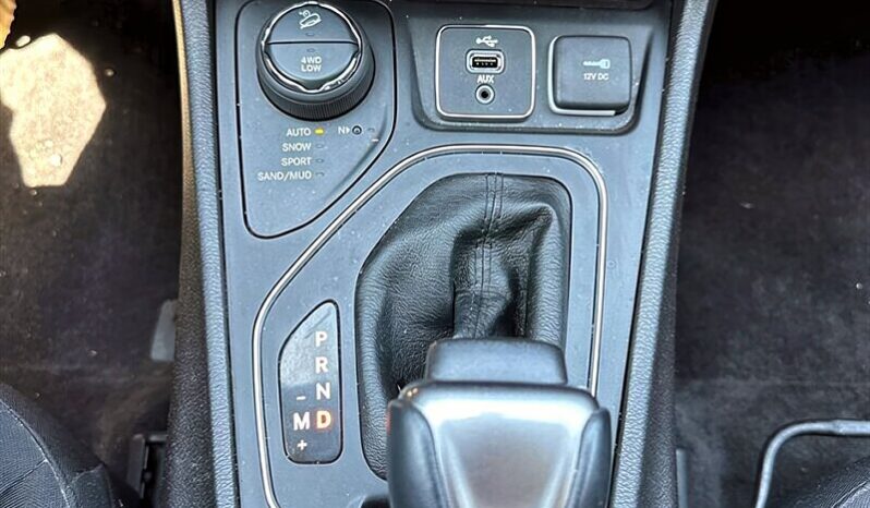 
								2019 Jeep Cherokee North 4×4 full									