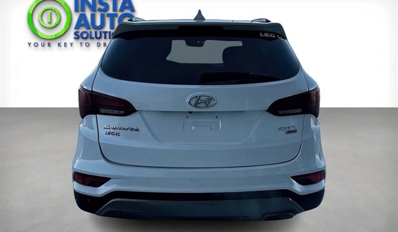 
								2017 Hyundai Santa Fe Sport Premium AWD full									