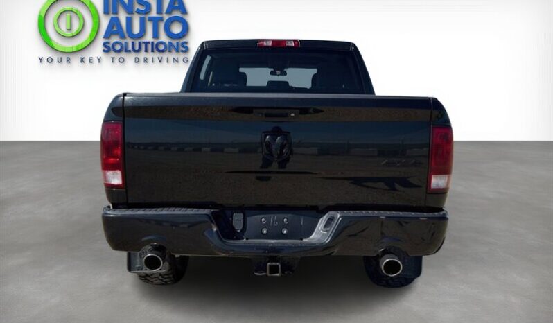 
								2017 Ram 1500 Express 5.7L Hemi Crew Cab 4X4 full									