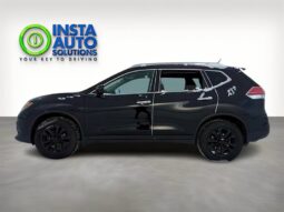 
										2016 Nissan Rogue SV Moonroof AWD full									