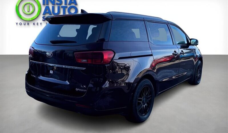 
								2019 Kia Sedona LX full									