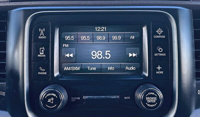 
								2019 Ram 1500 Tradesman Crew Cab 4×4 5.7L Hemi full									