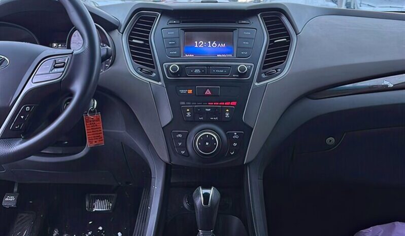 
								2018 Hyundai Santa Fe Sport 2.4L AWD full									