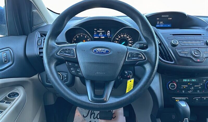 
								2017 Ford Escape SE AWD full									