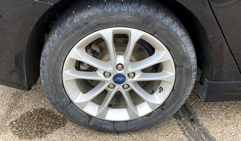 
								2019 Ford Fusion SE full									