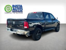 
										2018 ram 1500 Tradesman Crew Cab 4×4 5.7L Hemi full									