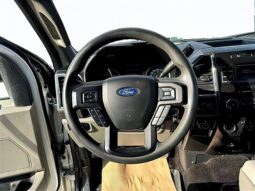 
										2017 Ford F-150 XLT Crew Cab 4X4 full									