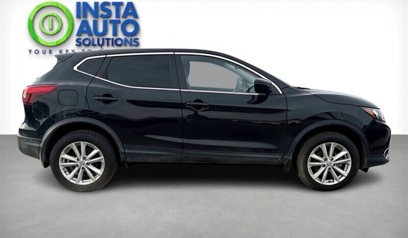 
								2018 Nissan Qashqai SV AWD full									