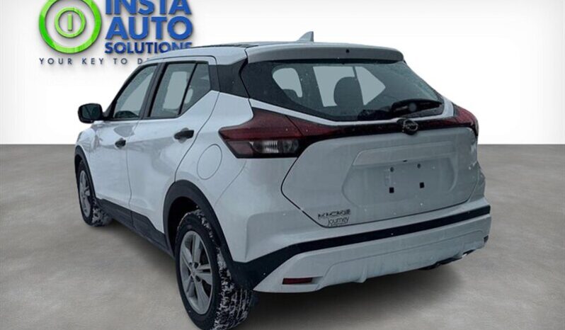
								2022 Nissan Kicks S full									