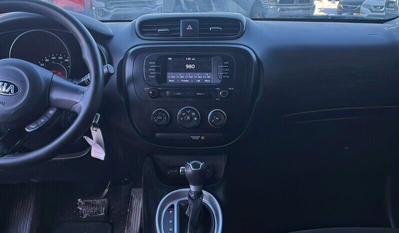 
								2019 Kia Soul LX full									