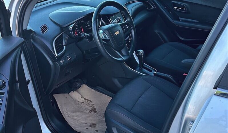 
								2017 Chevrolet Trax LT AWD full									