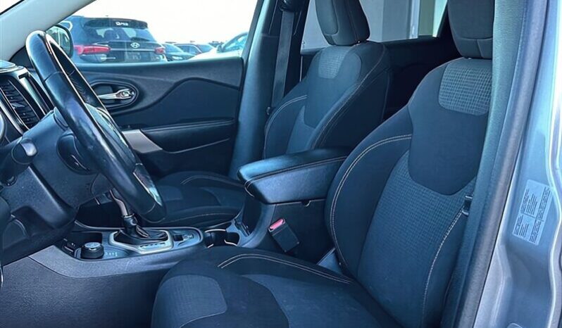 
								2017 Jeep Cherokee North 4×4 full									