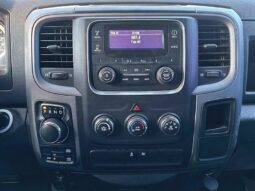 
										2017 Ram 1500 Tradesman Quad Cab 4×4 5.7L Hemi full									