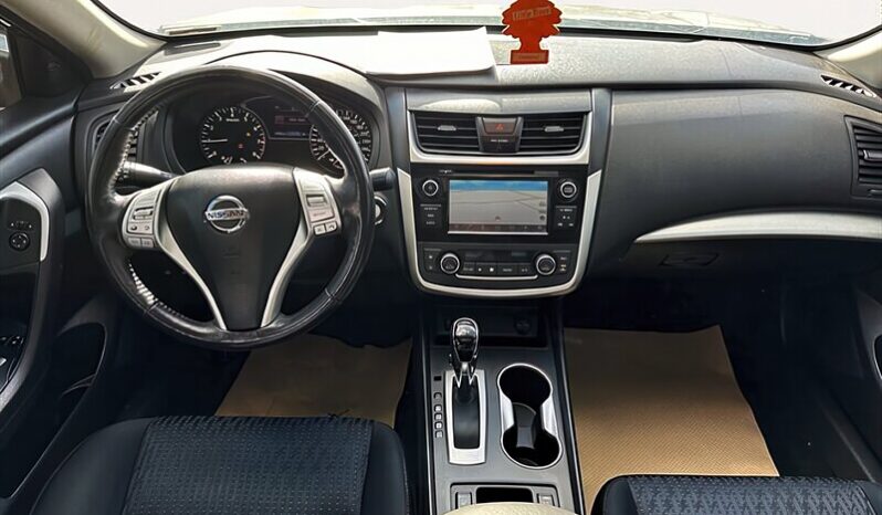 
								2018 Nissan Altima SV full									
