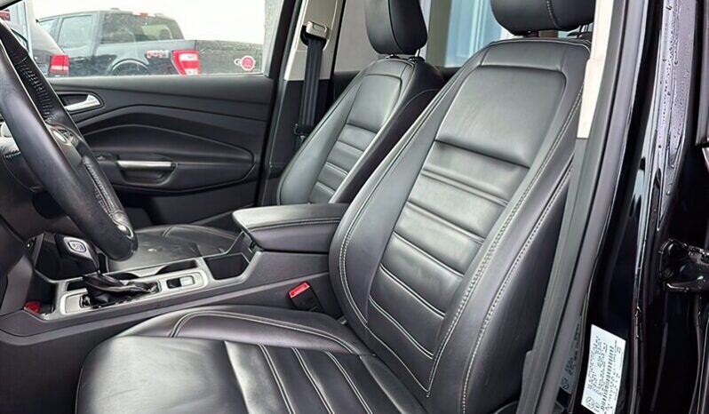 
								2019 Ford Escape SEL AWD full									