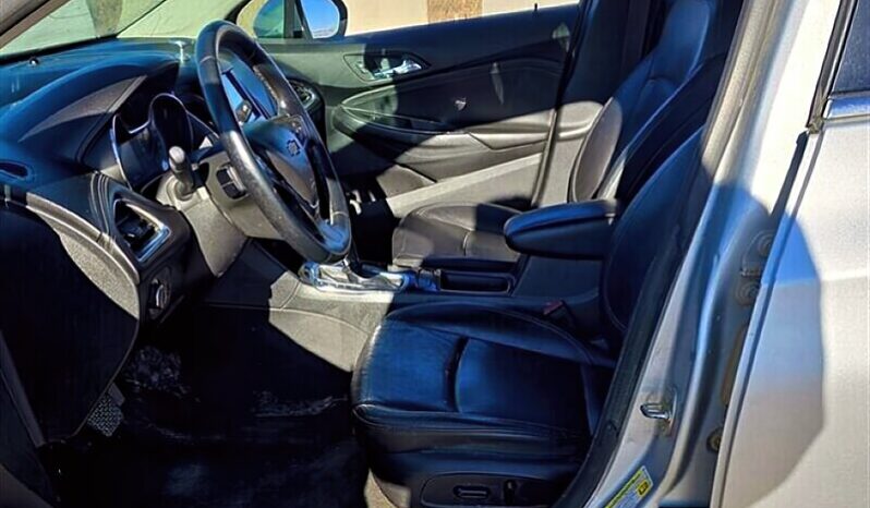 
								2017 Chevrolet Cruze Premier full									