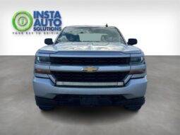 
										2018 Chevrolet Silverado 1500 Custom Crew Cab 4X4 full									