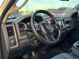 
										2017 Ram 1500 ST 5.7L Hemi Crew Cab 4X4 full									