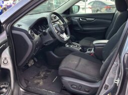 
										2018 Nissan Rogue SV full									