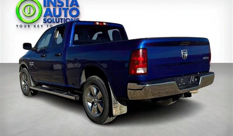 
								2019 Ram 1500 Classic ST 5.7L Hemi Ext. Cab 4X4 full									