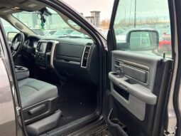 
										2017 Ram 1500 SLT 5.7L Hemi Ext. Cab 4X4 full									