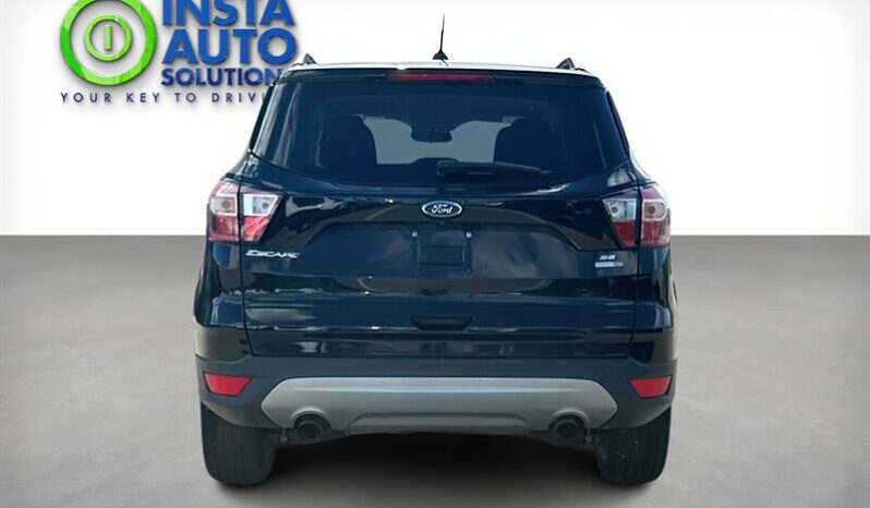 
								2018 Ford Escape SE AWD full									