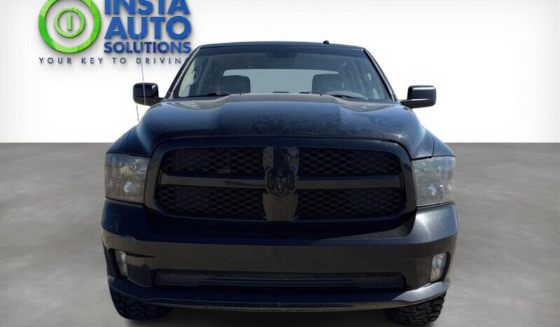 
								2017 Ram 1500 Express 5.7L Hemi Crew Cab 4X4 full									
