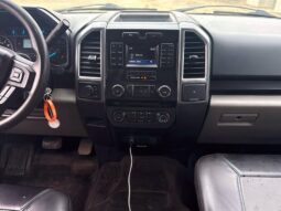 
										2016 Ford F-150 XLT Crew Cab 4X4 full									