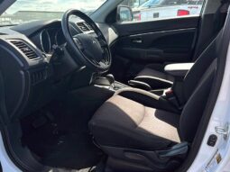 
										2019 Mitsubishi RVR SE AWC full									