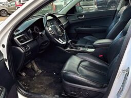 
										2020 Kia Optima EX full									