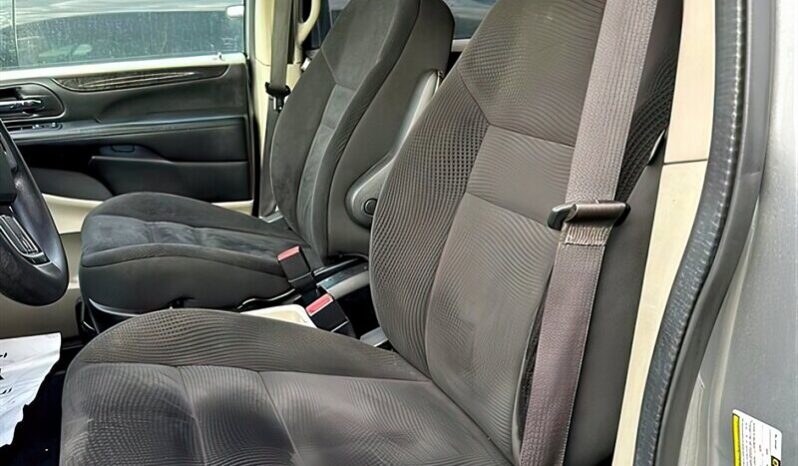 
								2018 Dodge Grand Caravan SE full									