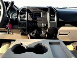 
										2017 Ford F-150 XLT Crew Cab 4X4 full									