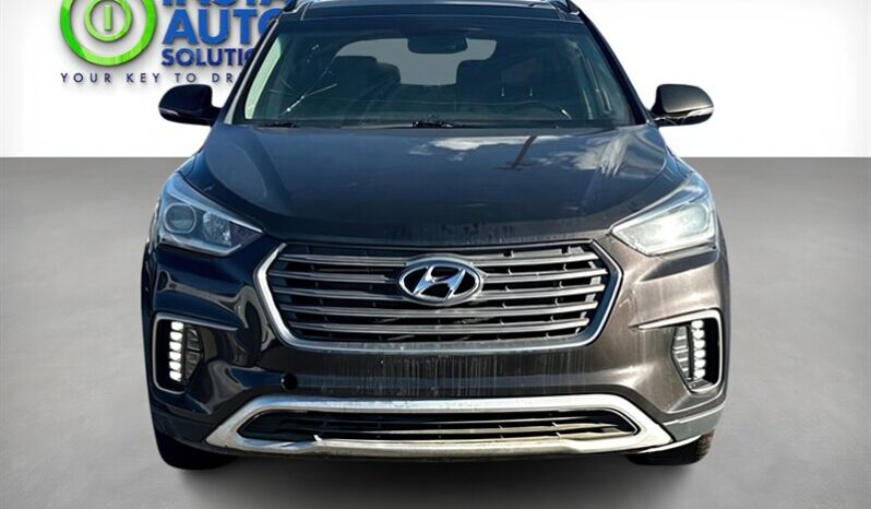 
								2017 Hyundai Santa Fe Limited AWD full									