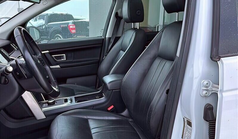 
								2018 Land Rover Discovery Sport SE 4WD full									