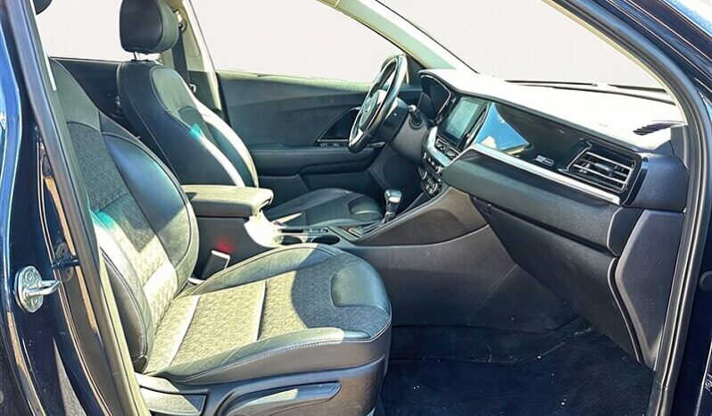 
								2020 Kia Niro Touring Plug-In Hybrid full									