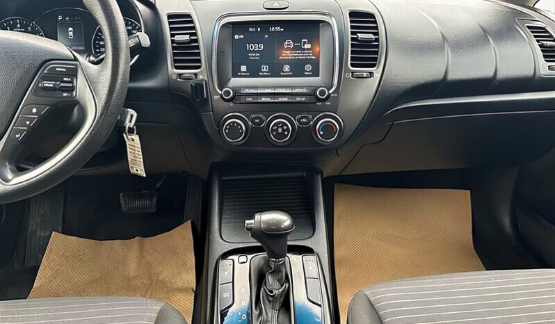 2018 Kia Forte LX full