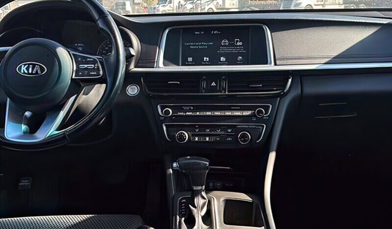 
								2019 Kia Optima LX full									