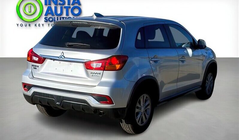 
								2019 Mitsubishi RVR SE AWD full									