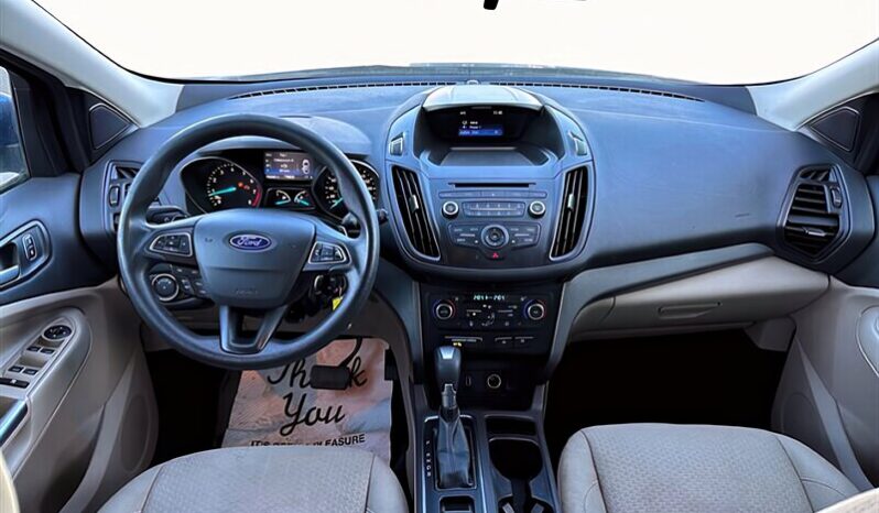 
								2017 Ford Escape SE AWD full									