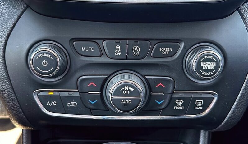 
								2019 Jeep Cherokee North 4×4 full									